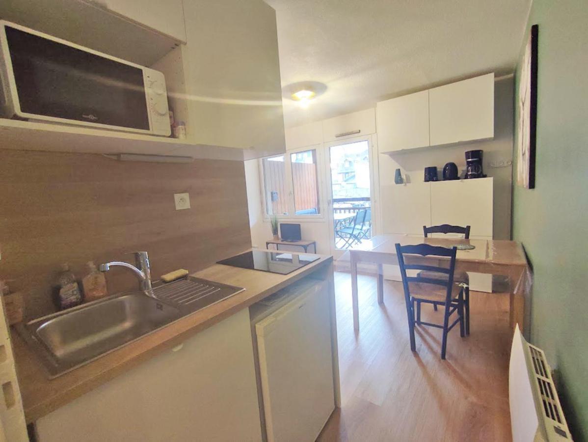 Le Cerf Charmant, T2, Luchon, Wifi, Balcon, Ascenseur, 4 Personnes Bagnères-de-Luchon Eksteriør bilde