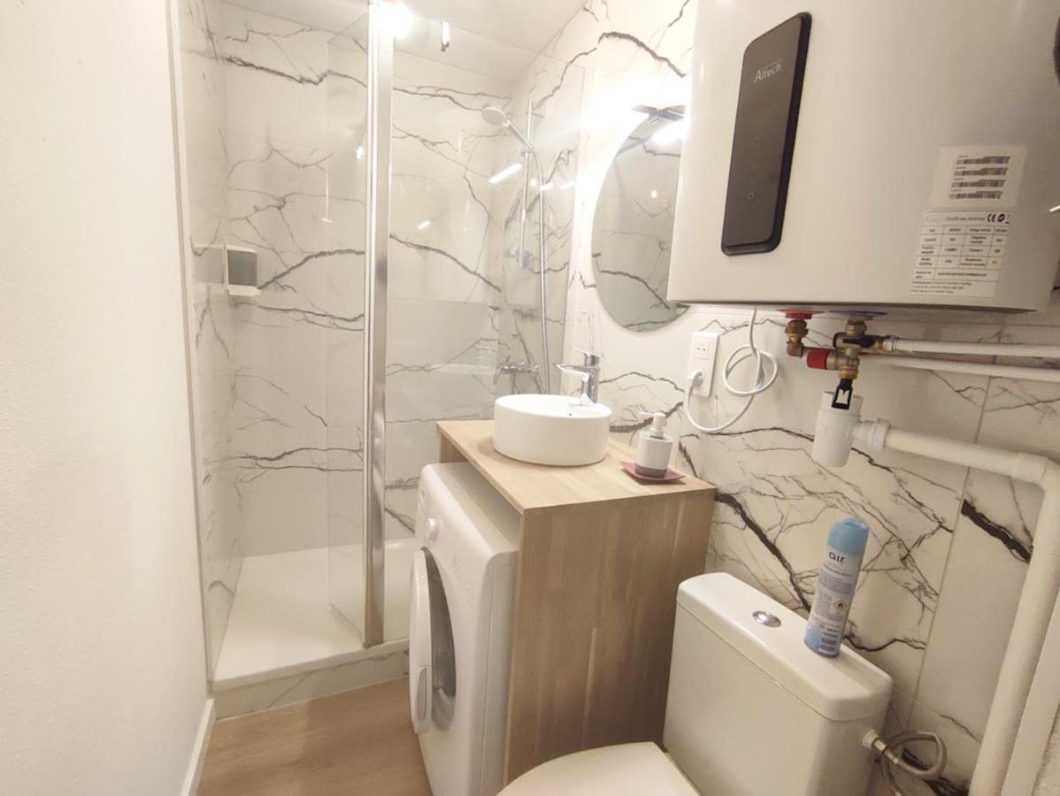 Le Cerf Charmant, T2, Luchon, Wifi, Balcon, Ascenseur, 4 Personnes Bagnères-de-Luchon Eksteriør bilde