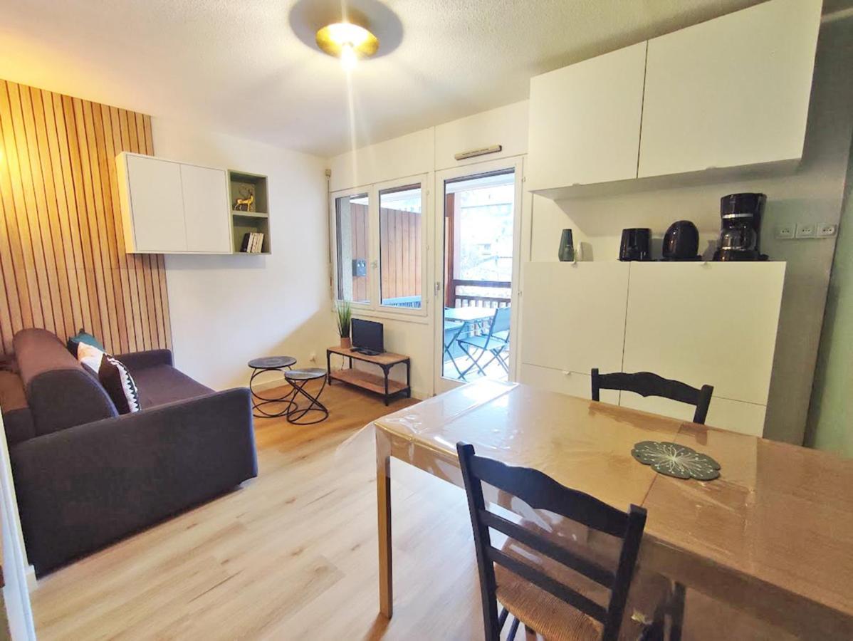 Le Cerf Charmant, T2, Luchon, Wifi, Balcon, Ascenseur, 4 Personnes Bagnères-de-Luchon Eksteriør bilde